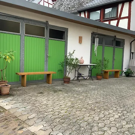 Holiday home Storchenhaus Bremm